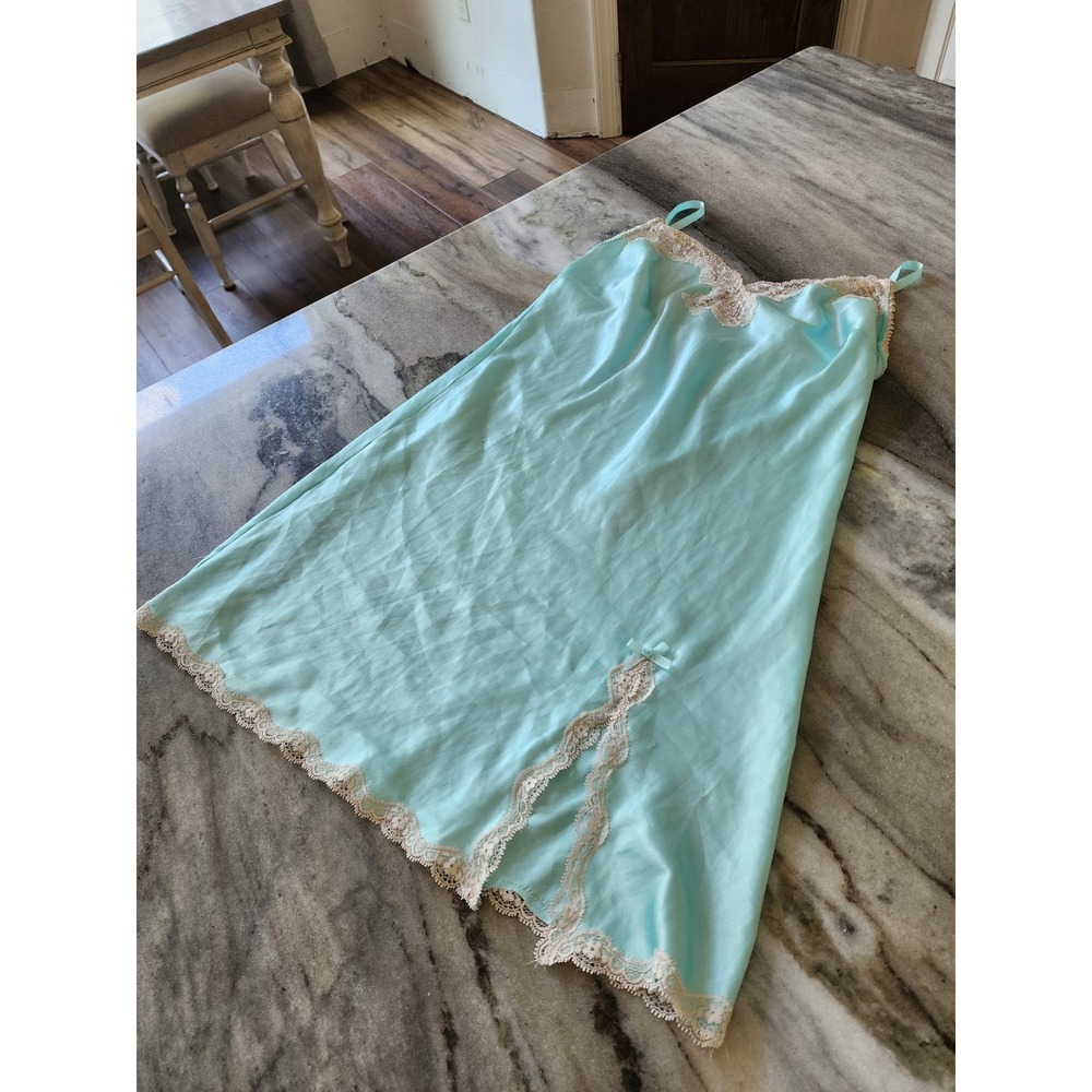 Y2K Victoria's Secret Satin Lace Trim Chemise Nightgown Aqua Blue Small